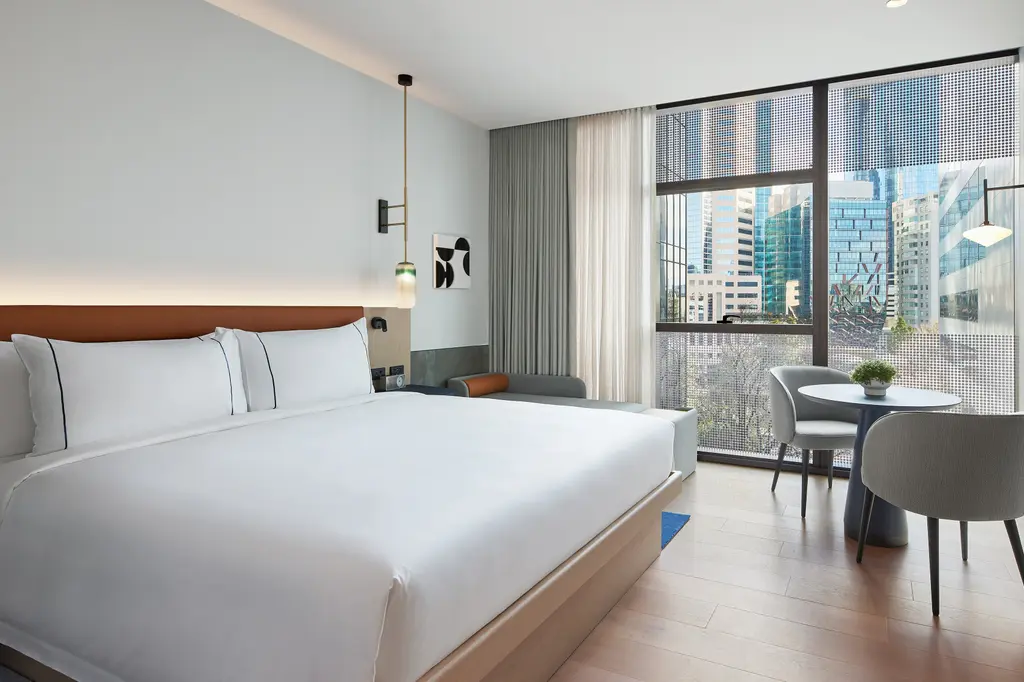 Lanson Place Parliament Gardens image 3