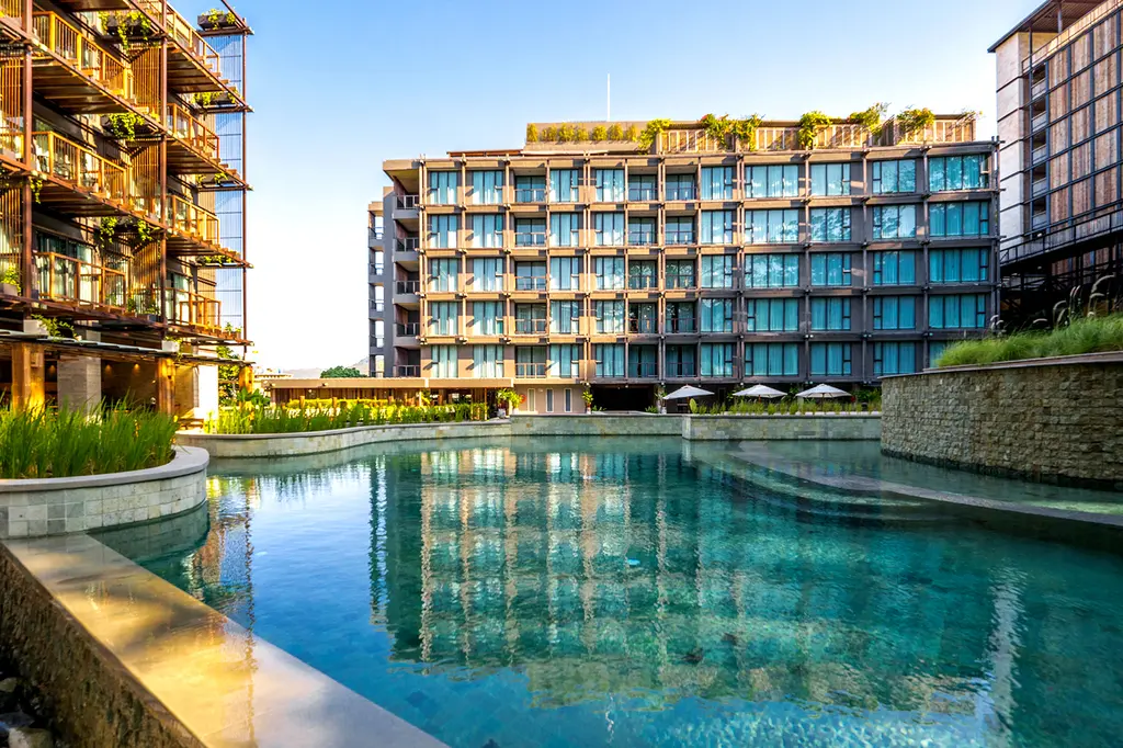 Dinso Resort & Villas Phuket, an IHG Hotel image 2