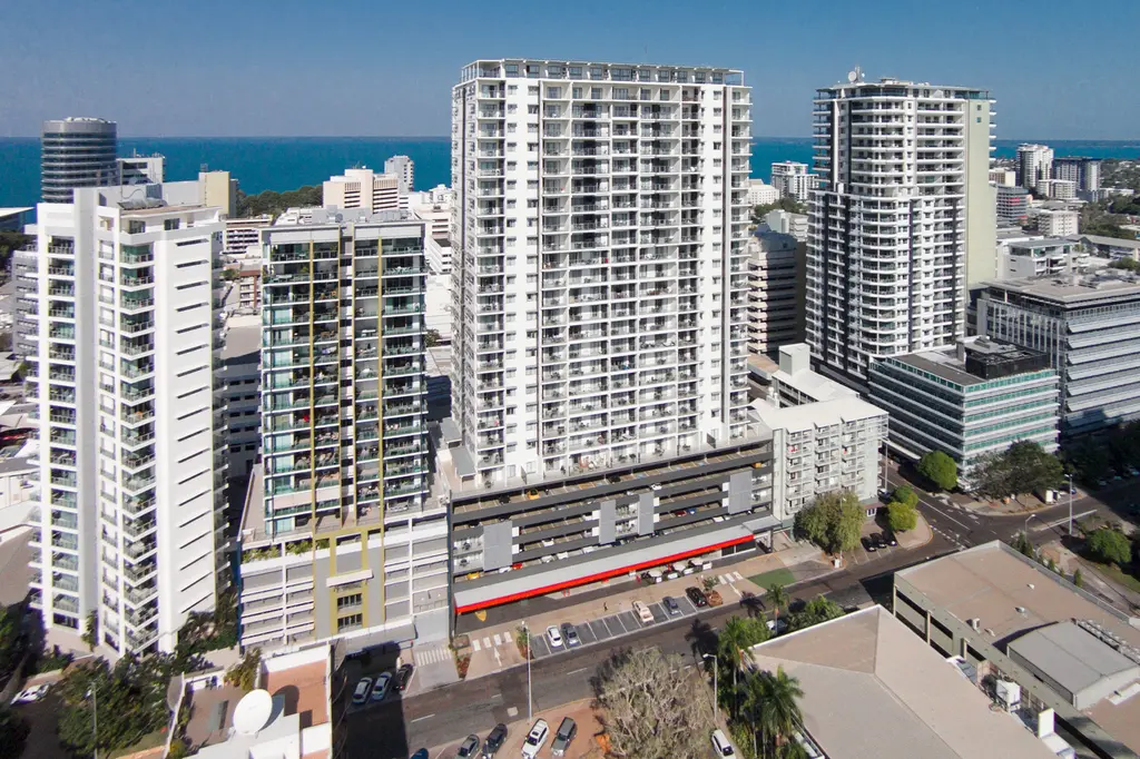 Oaks Elan Darwin Hotel image 4