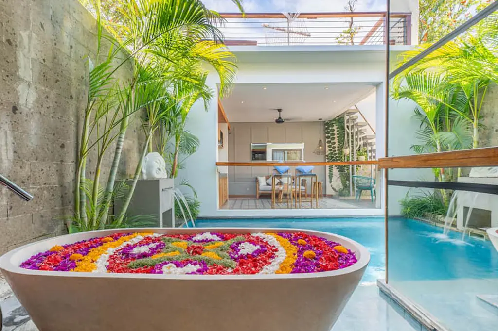 Ayona Villa Seminyak by Ini Vie Hospitality image 6