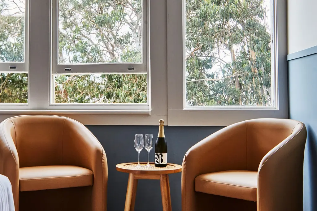 Lorne Hotel  image 9
