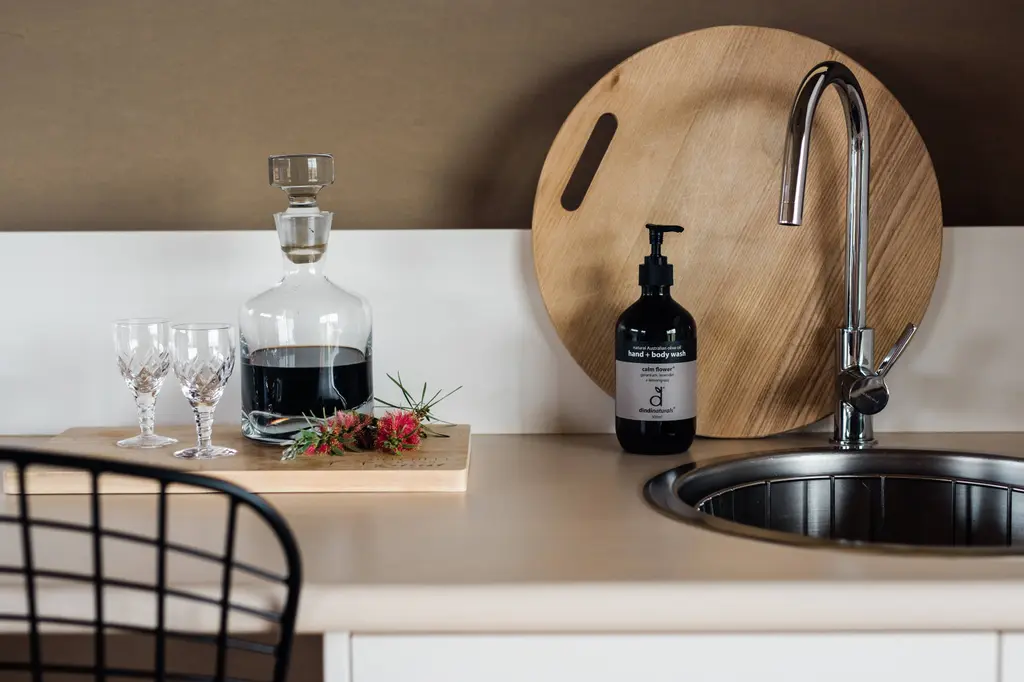 Mitchell Grass Retreat image 11