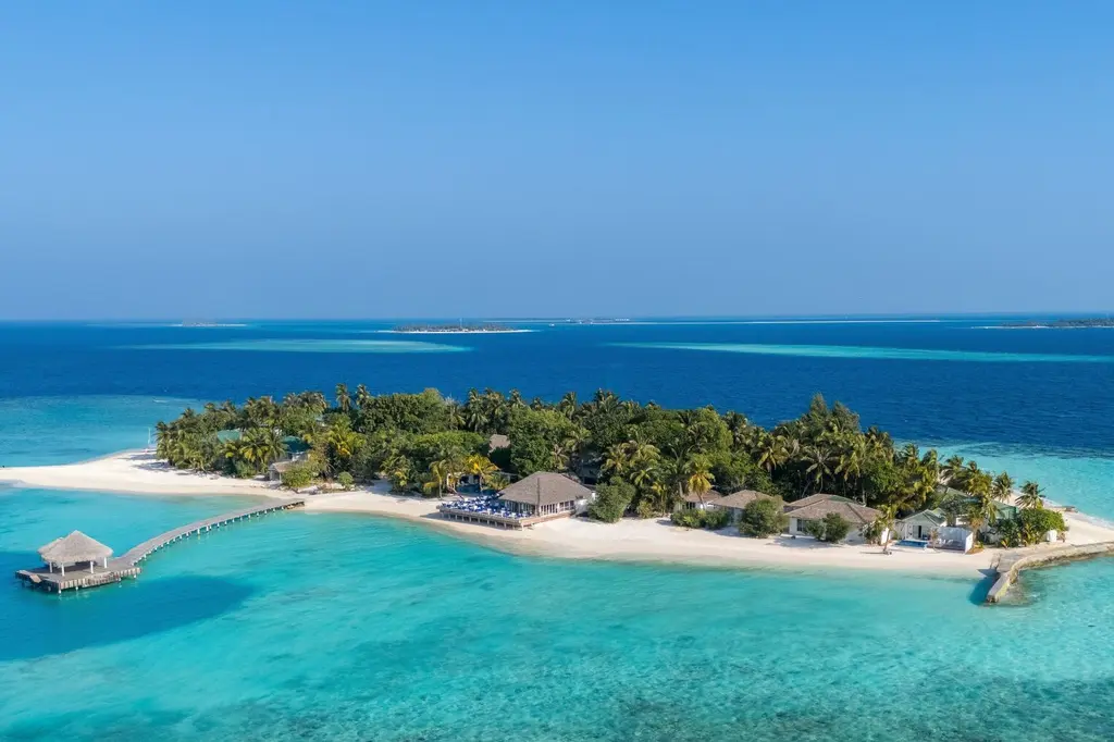 Eri Maldives image 1