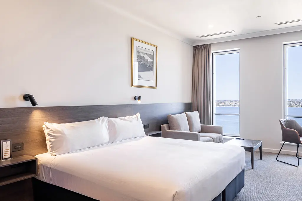 Duxton Hotel Perth image 3