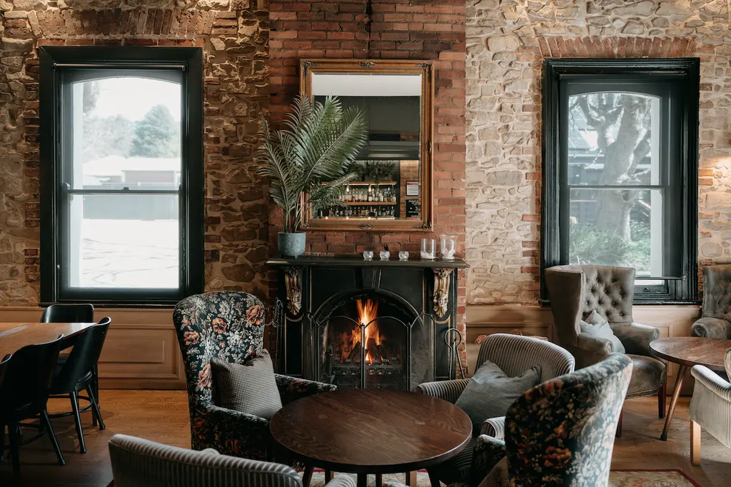 The Crafers Hotel image 1