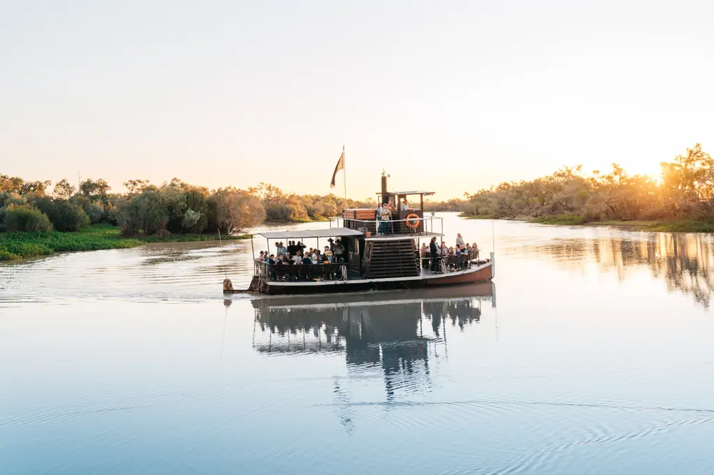 Outback Pioneers image 12