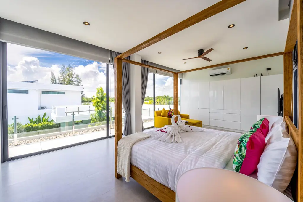 Luxury Modern 6 Bed Private Pool Villa image 10