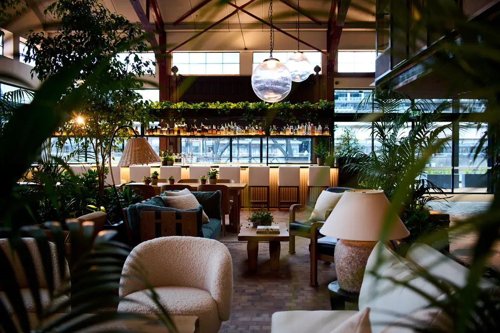 1 Hotel Melbourne image 4