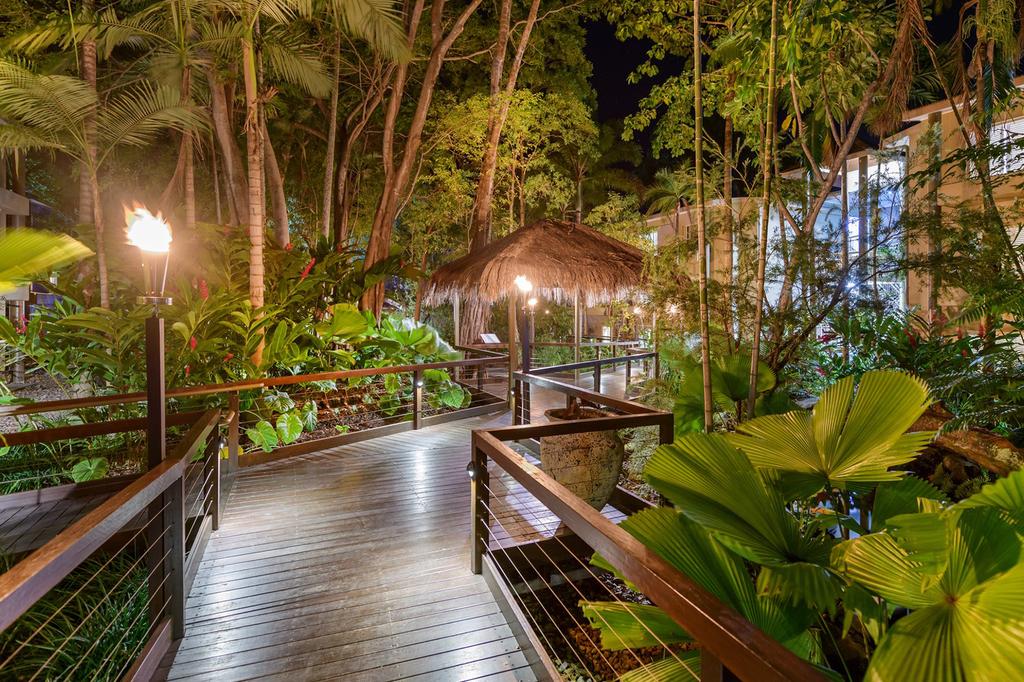 Ramada Resort by Wyndham Port Douglas. image 9