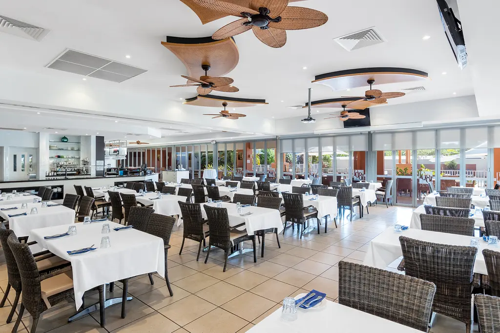 Oaks Broome Hotel image 10
