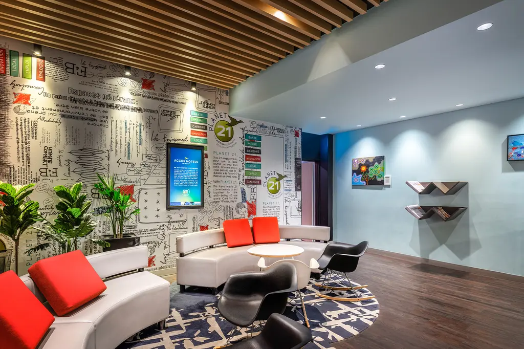 ibis Melbourne - Hotel & Apartments image 4