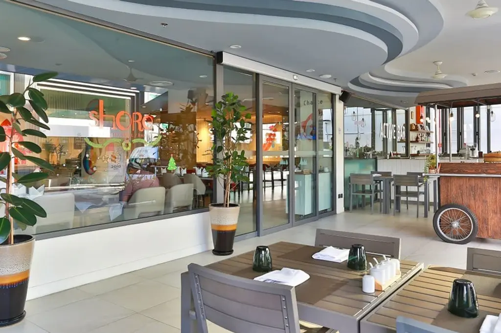 Hotel Clover Patong Phuket image 4
